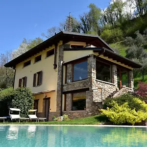 In With Pool Garden And View Pisogne