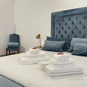maison-marinella.hotels-amalfi.com/